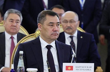 Фото: Александр Лукашенко поздравил Президента Кыргызстана Садыра Жапарова с днем рождения