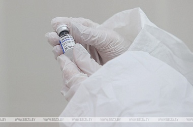 Фото: Belarus' clinics receive 100,000 doses of Sputnik V vaccine