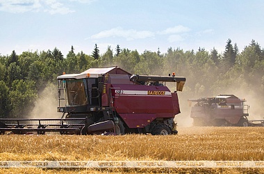 Фото: Lukashenko wants good pace and high quality of harvesting effort