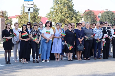 Фото: Слаўся, зямлі нашай светлае імя