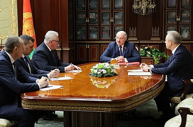 Фото: Lukashenko appoints new governors