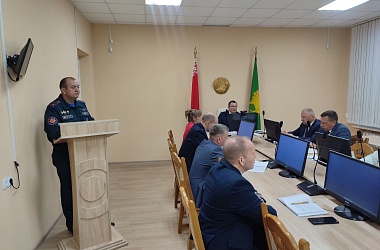 Фото: На планерке у председателя райисполкома: «Помощь должна быть действенной»