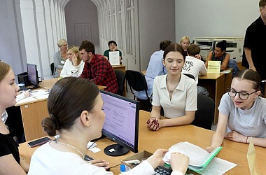 Фото: Колледжи Беларуси завершают прием документов на получение профессионально-технического образования