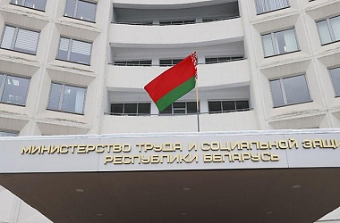 Фото: Какие услуги оказывает социальный работник и в каких случаях, разъяснили в Минтруда 