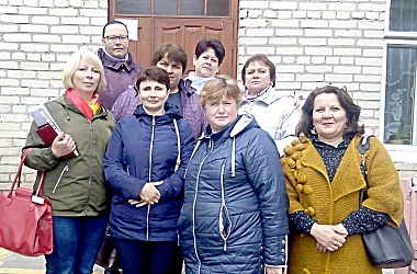 Фото: Экскурсия для приемных семей