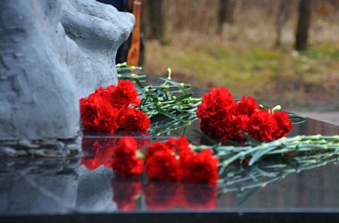 Фото: С Днем памяти воинов-интернационалистов. Обращение Гродненского облисполкома и Гродненского областного Совета депутатов