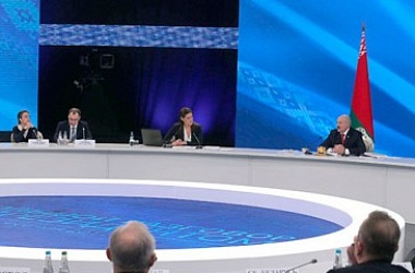 Фото: Во главе всего забота о белорусах