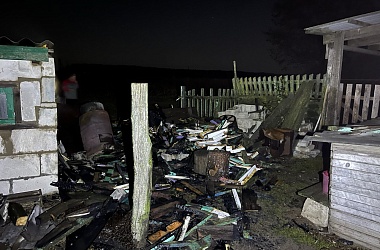 Фото: Пожар хозяйственной постройки