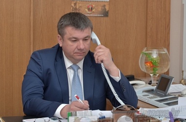 Фото: Прямую линию с жителями Гродненщины провел заместитель председателя облисполкома Юрий Шулейко