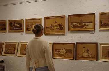 Фото: В Свислочском историко-краеведческом музее развернулась экспозиция «Сакральное зодчество Беларуси»
