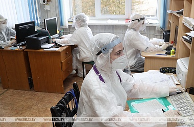 Фото: В Беларуси анонсировали в ближайшее время повышение зарплат медикам