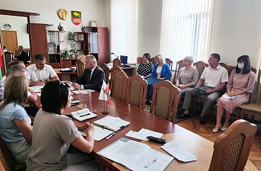 Фото: В Свислочском райисполкоме провели очередную аттестацию государственных служащих