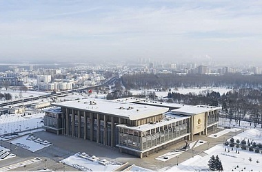 Фото: Lukashenko grants Belarusian citizenship to 448 Ukrainian nationals